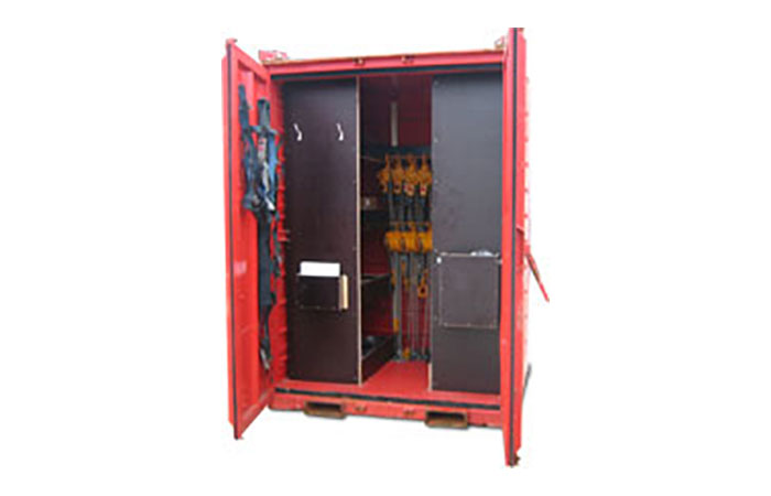 Rigger container